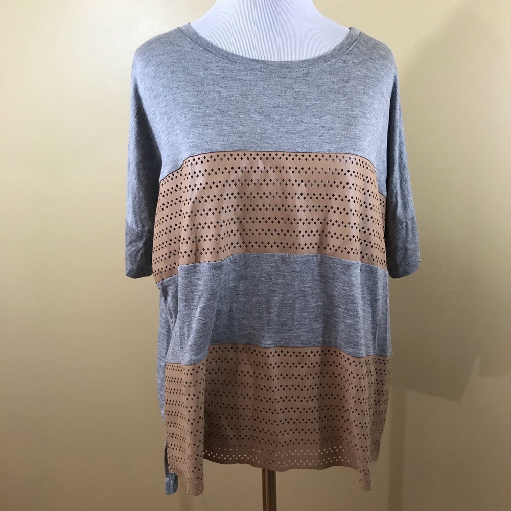 Sundays in Brooklyn XS Anthropologie 
Cutout shirt